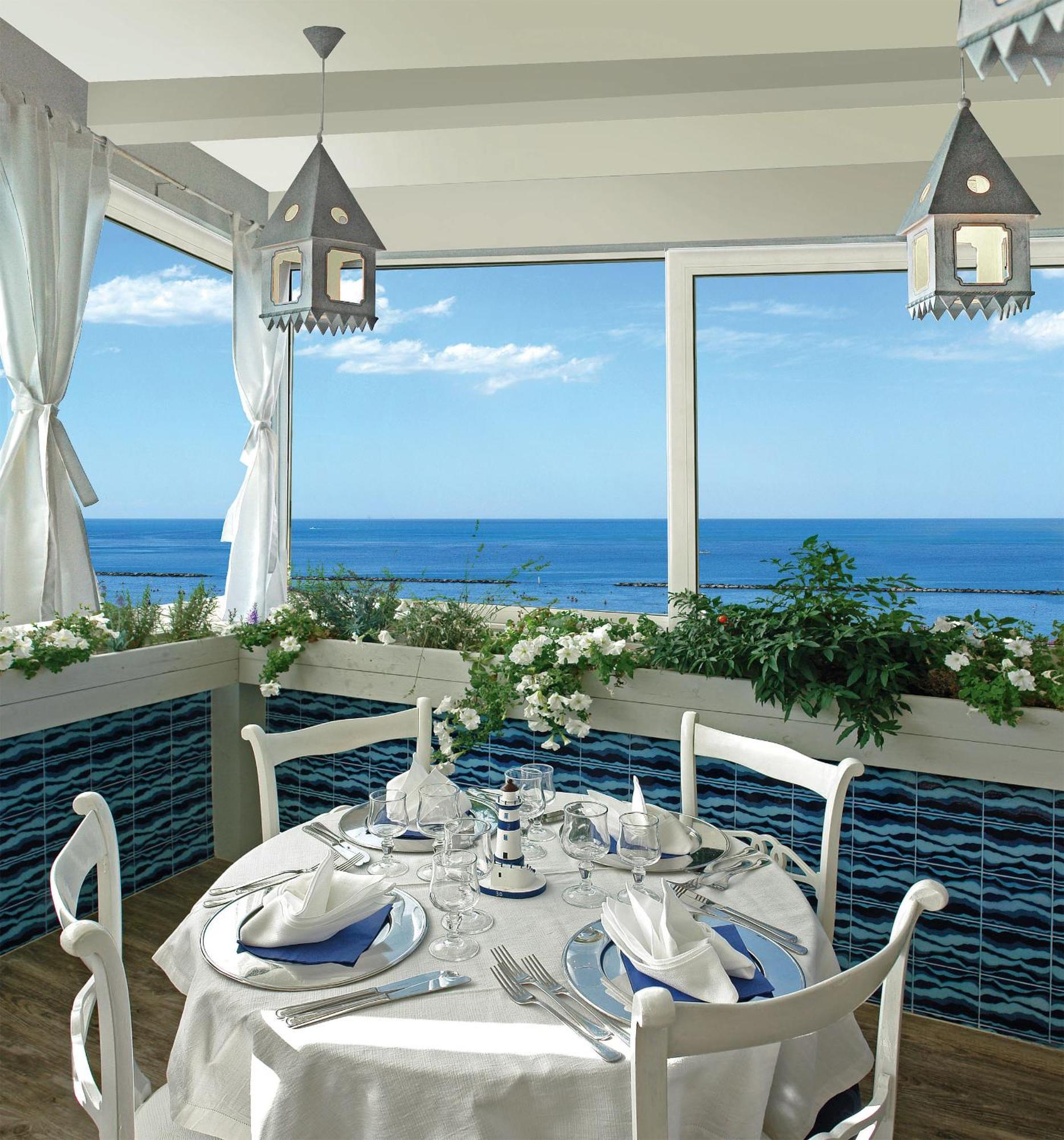 Hotel Maremonti Габічче-Маре Ресторан фото